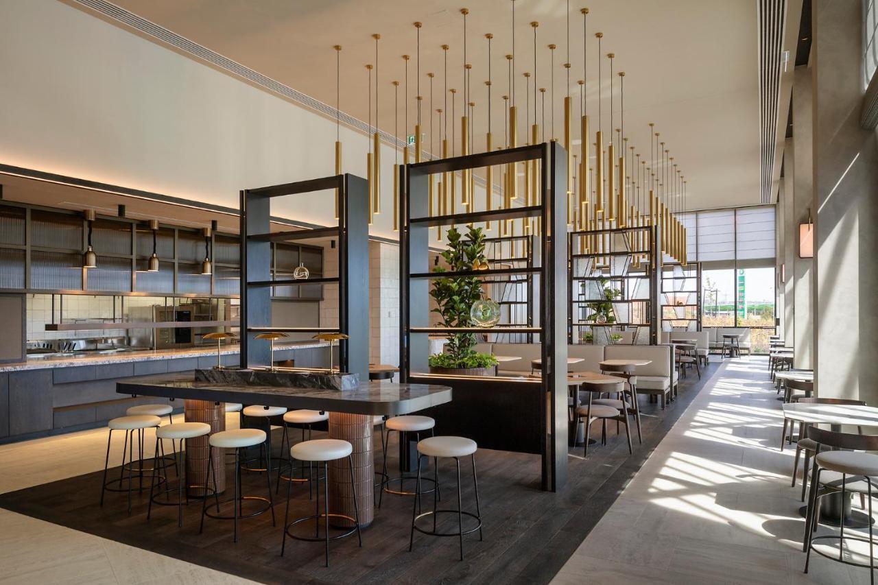 Hyatt Place Melbourne Caribbean Park Scoresby Exterior photo