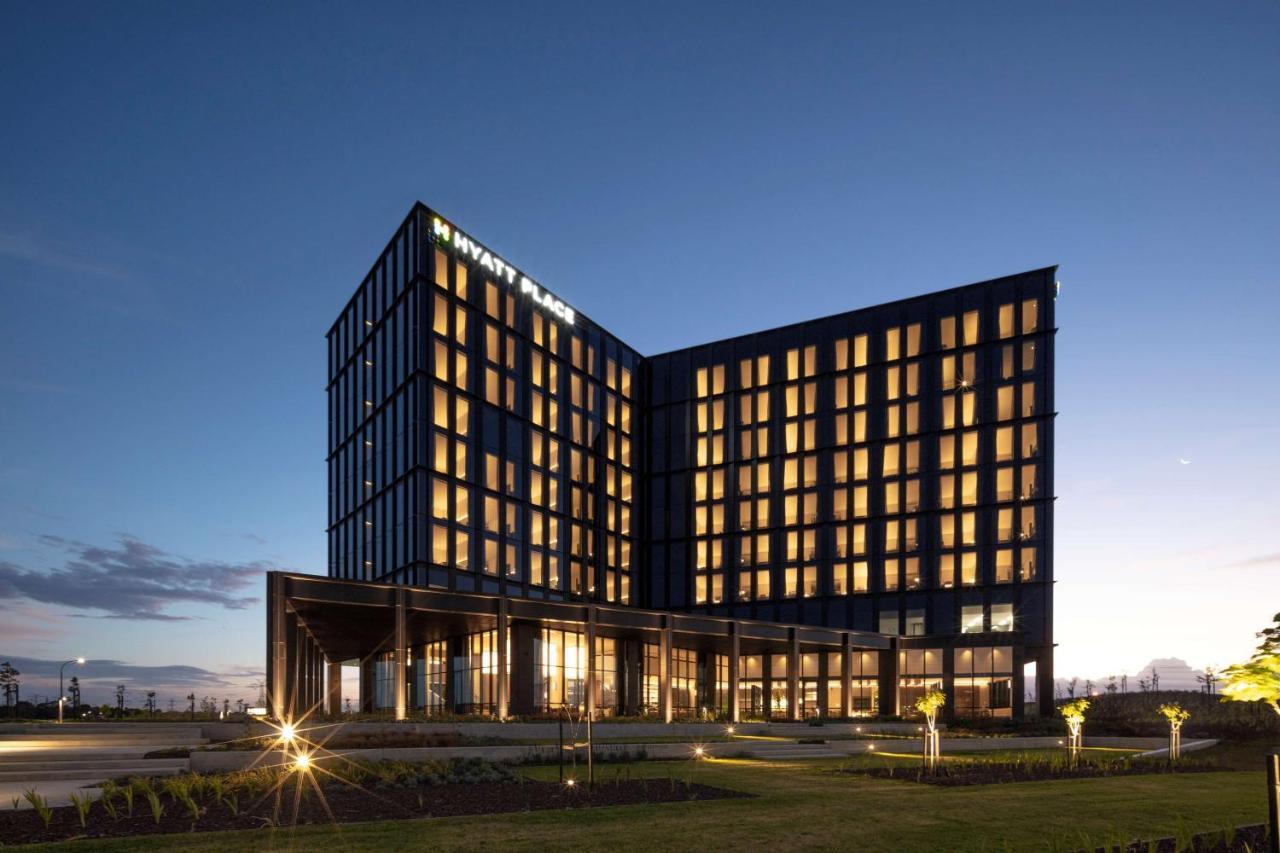 Hyatt Place Melbourne Caribbean Park Scoresby Exterior photo