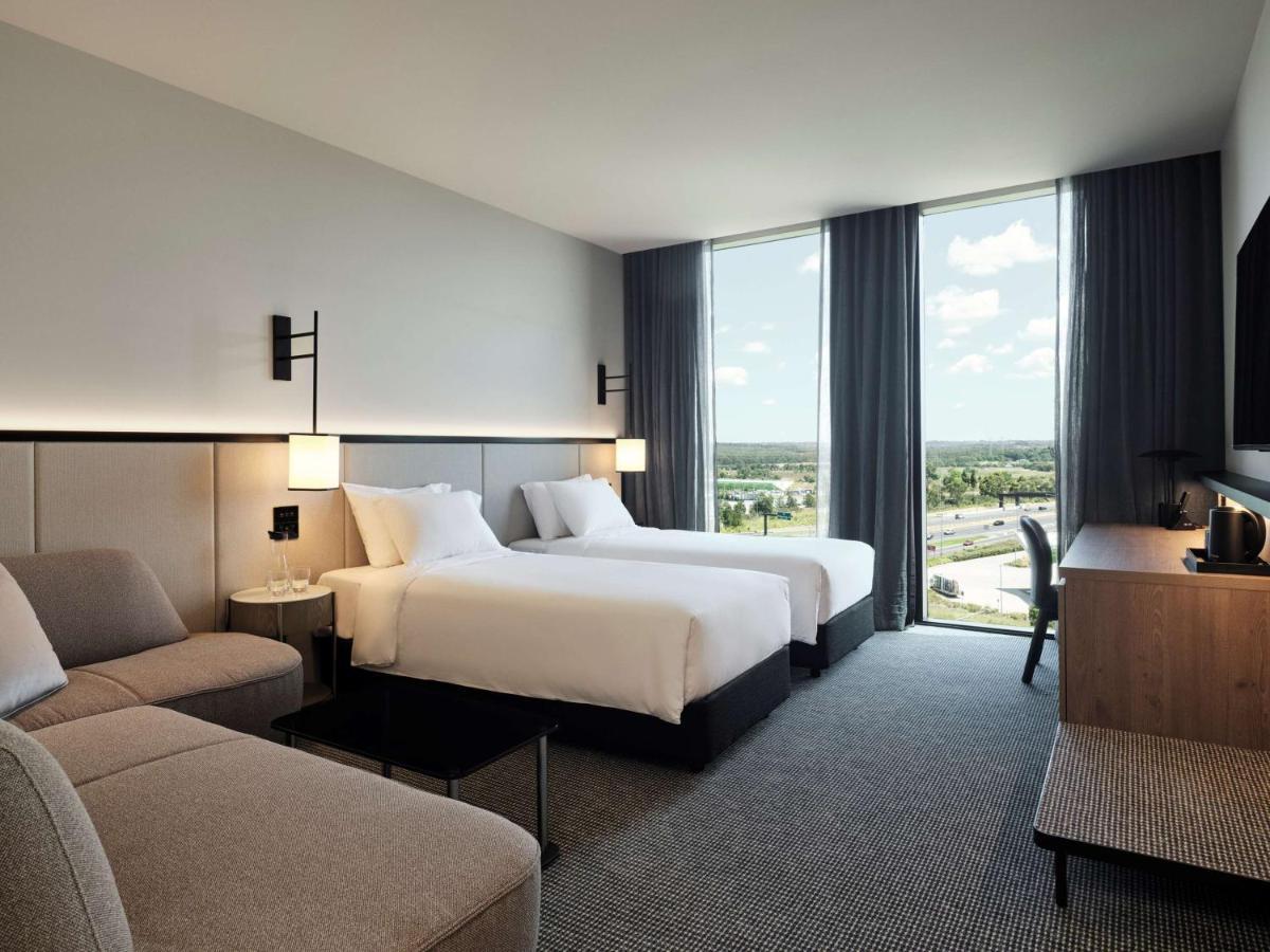 Hyatt Place Melbourne Caribbean Park Scoresby Exterior photo