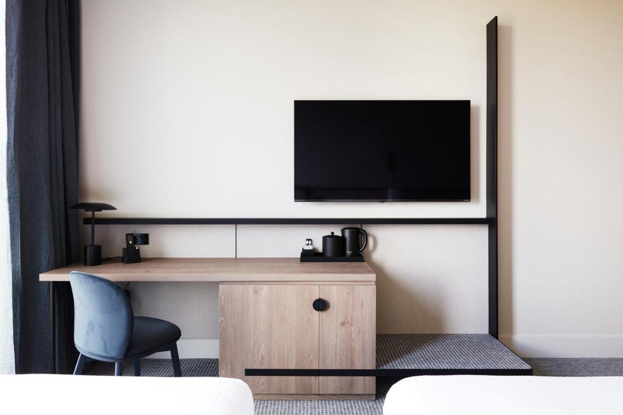 Hyatt Place Melbourne Caribbean Park Scoresby Exterior photo